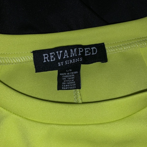 Crop top - Picture 2 of 3